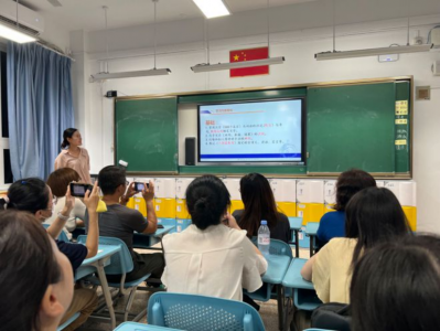 上海闵行实验小学三年级6班：老师家长互动促进孩子形成学习习惯